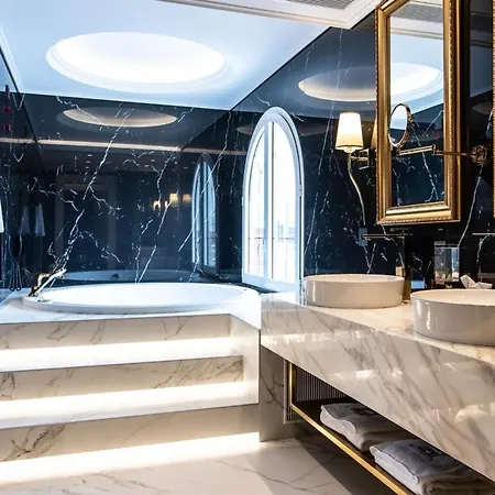 Xheko Imperial Luxury & 호텔 티라나