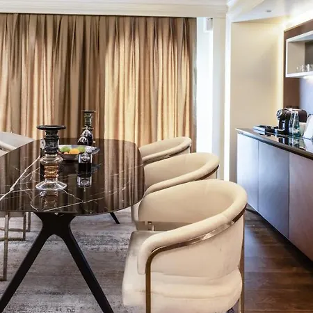 호텔 Xheko Imperial Luxury & 5*