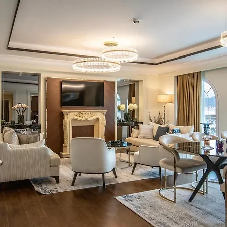 Xheko Imperial Luxury & 5* 티라나