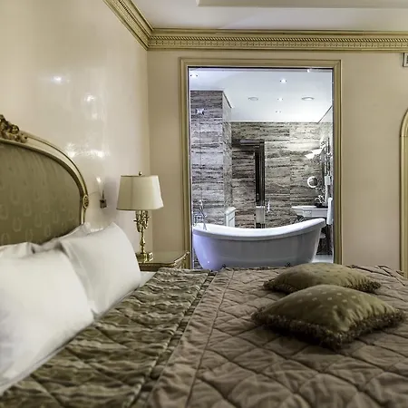 Hotell Xheko Imperial Luxury &