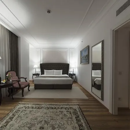 Otel Xheko Imperial Luxury &
