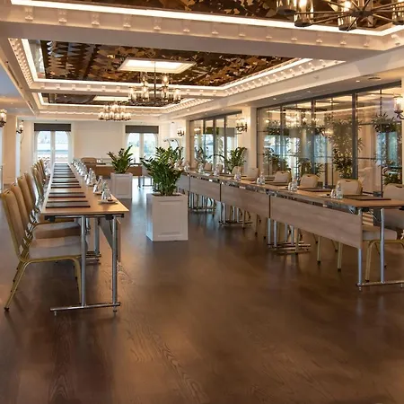 Hotell Xheko Imperial Luxury & 5*