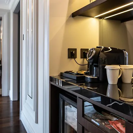 Otel Xheko Imperial Luxury & 5*