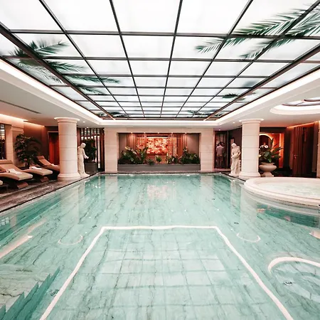 Xheko Imperial Luxury & Otel 5*