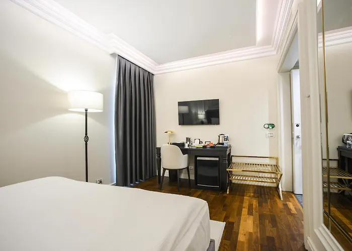 Hotel Xheko Imperial Luxury & Tirana